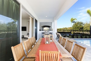 Family Villa, Hot Tub, Garden Area | Outdoor dining