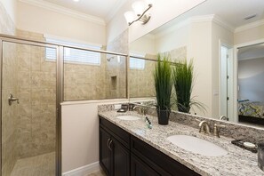 Bathroom shower - Je53392 - Reunion Resort - 5 Bed 5 Baths Villa (Kissimmee)