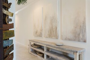 Family Villa, Hot Tub, Garden Area | Interior