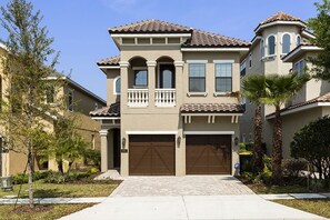 Front of property - Je61337 - Reunion Resort - 5 Bed 5 Baths Villa (Kissimmee)