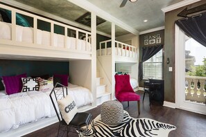 Family Villa, Hot Tub, Garden Area | 5 bedrooms, laptop workspace, iron/ironing board, bed sheets - Je61337 - Reunion Resort - 5 Bed 5 Baths Villa (Kissimmee)