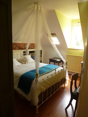 Suite | 2 dormitorios, decoración individual, mobiliario individual