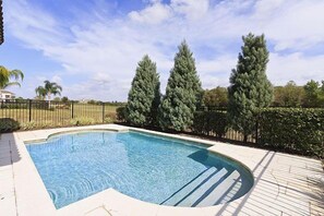 8 outdoor pools, pool umbrellas, pool loungers - Je45447 - Reunion Resort - 5 Bed 5 Baths Villa (Kissimmee)