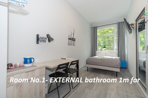 Chambre Double (1) | Coin séjour