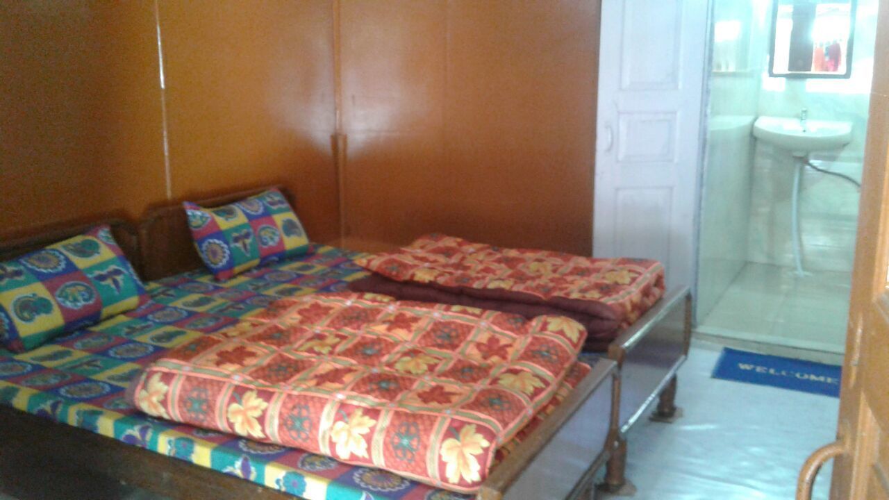 Economy Double Room, Shared Bathroom