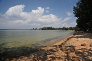 Water view - Victoria Lake View Guest House & Safaris (Entebbe)