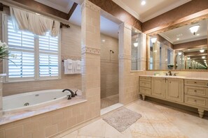 Family Villa, Hot Tub, Garden Area | Jetted bathtub - Je50502 - Reunion Resort - 6 Bed 5 Baths Villa (Kissimmee)