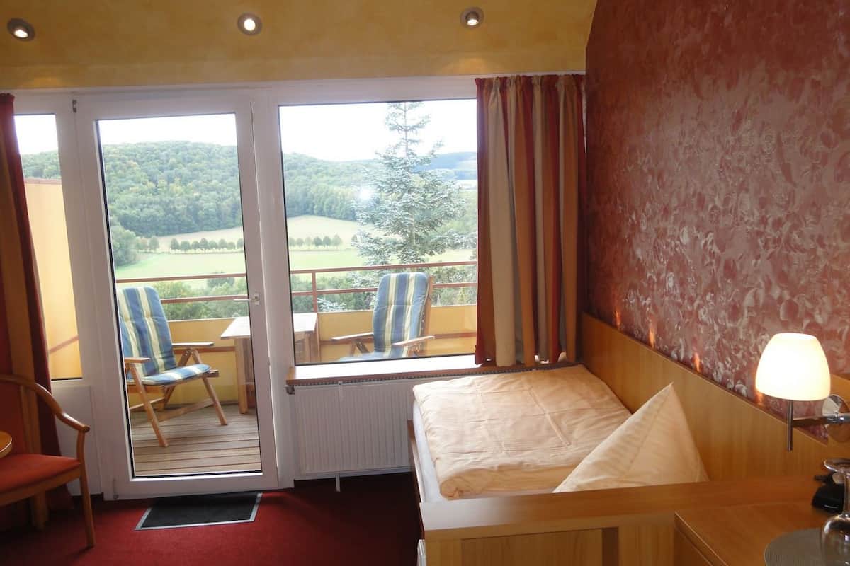 Comfort Single Room, Balcony