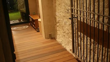 Lorong