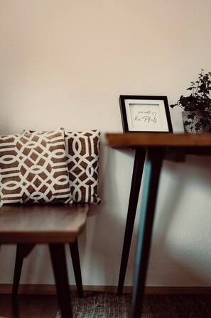 Televisión LCD de 25 pulgadas con canales vía satélite y televisión 