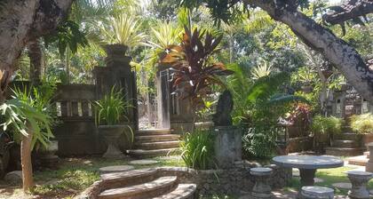 A Newly 1-Bedroom House with Open Kitchen Overlooking to Garden