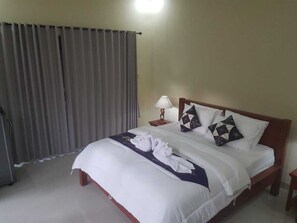 1 habitación, acceso a internet y ropa de cama 