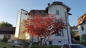Fachada de la propiedad
