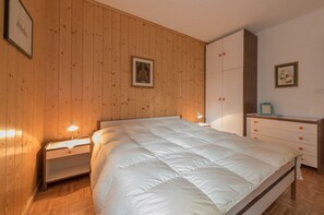 Apartment, 2 Schlafzimmer | 2 Schlafzimmer, kostenlose Babybetten, Zustellbetten, kostenloses WLAN