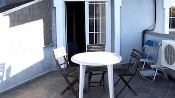 Suite familiar, varias camas | Camas con efecto memoria, decoración personalizada y muebles diferentes