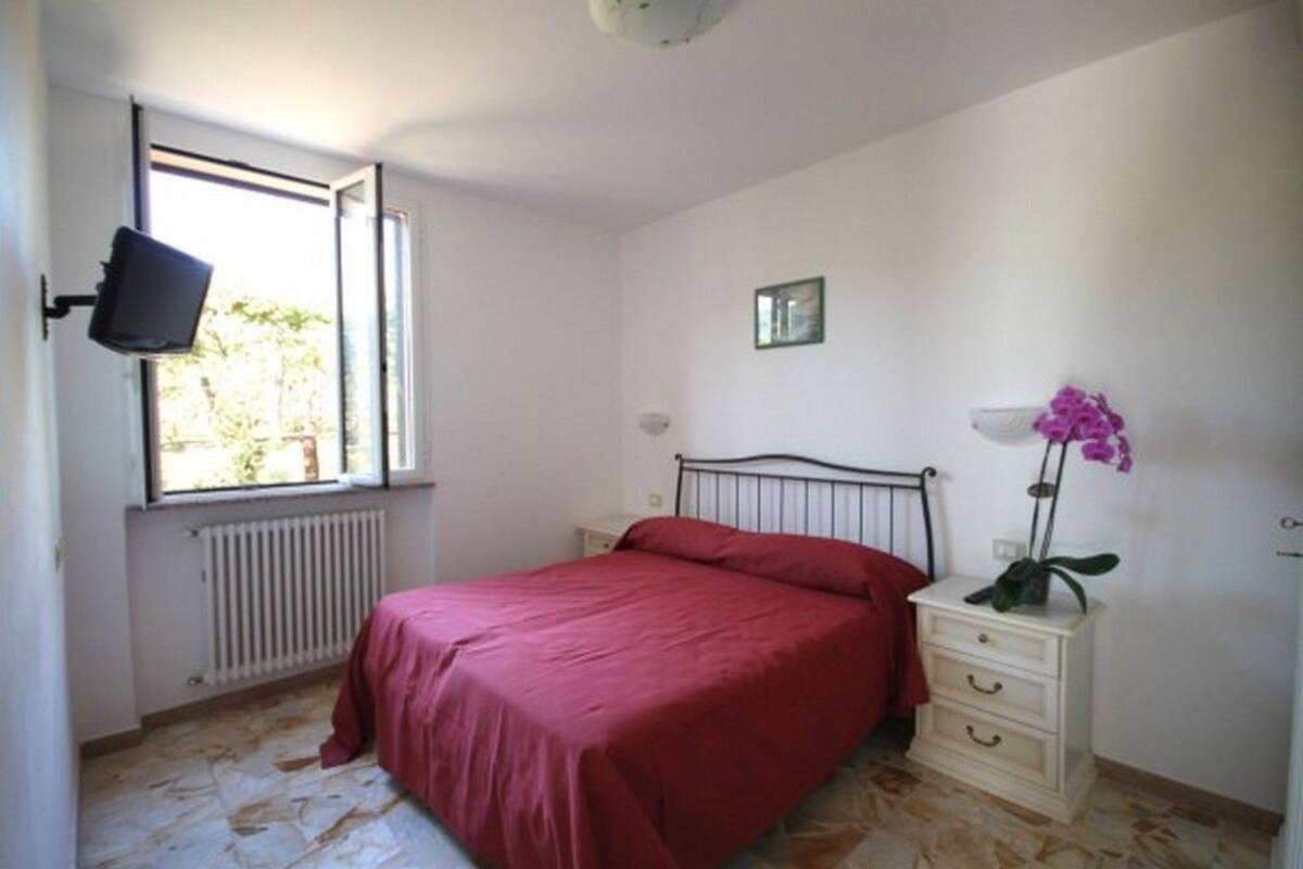 In-room safe, free WiFi, wheelchair access