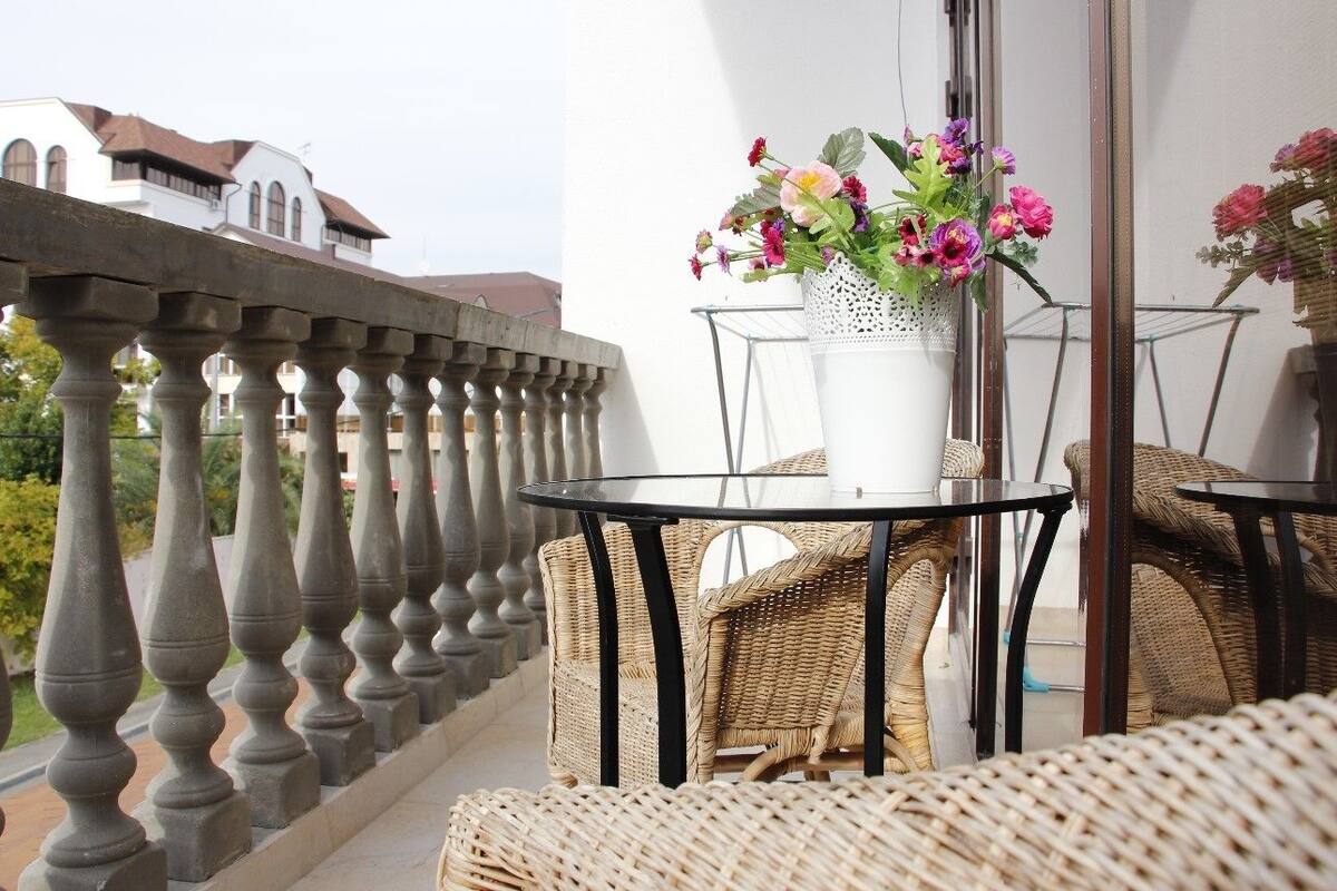 Apartment, Balkon | Schreibtisch, Bügeleisen/Bügelbrett, kostenloses WLAN, Rollstuhlgeeignet