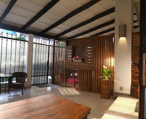 Apartment, Terrasse (  #1) | Schreibtisch, Bügeleisen/Bügelbrett, kostenloses WLAN, Rollstuhlgeeignet