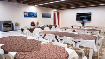 Tägliches inbegriffenes Frühstücksbuffet