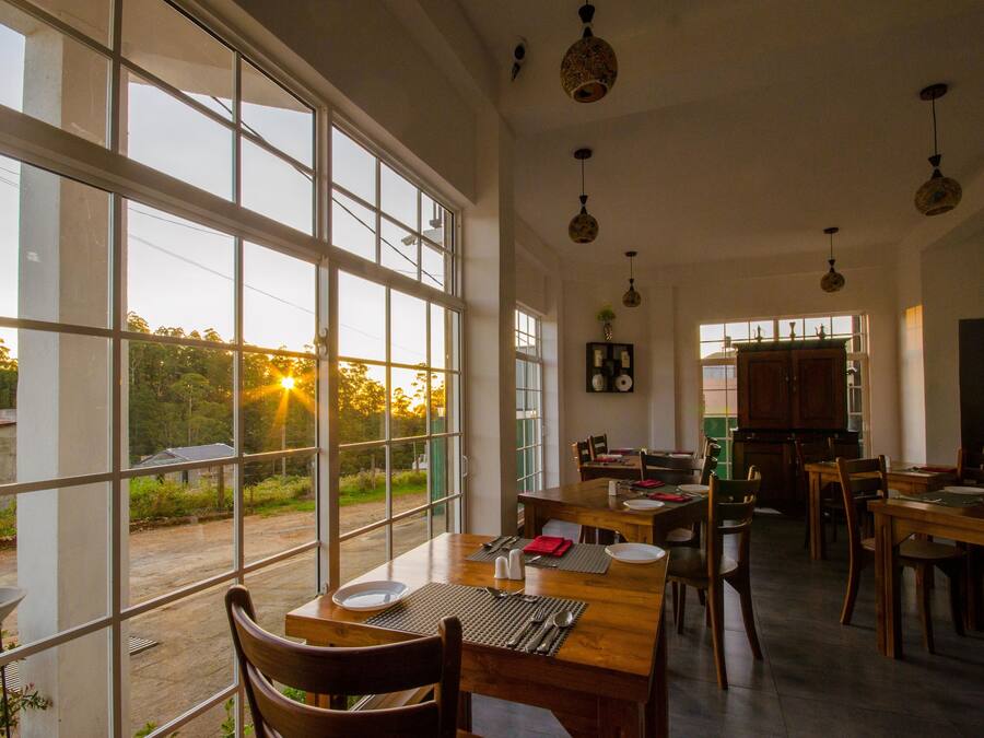 Spécialités Cuisine locale et internationale