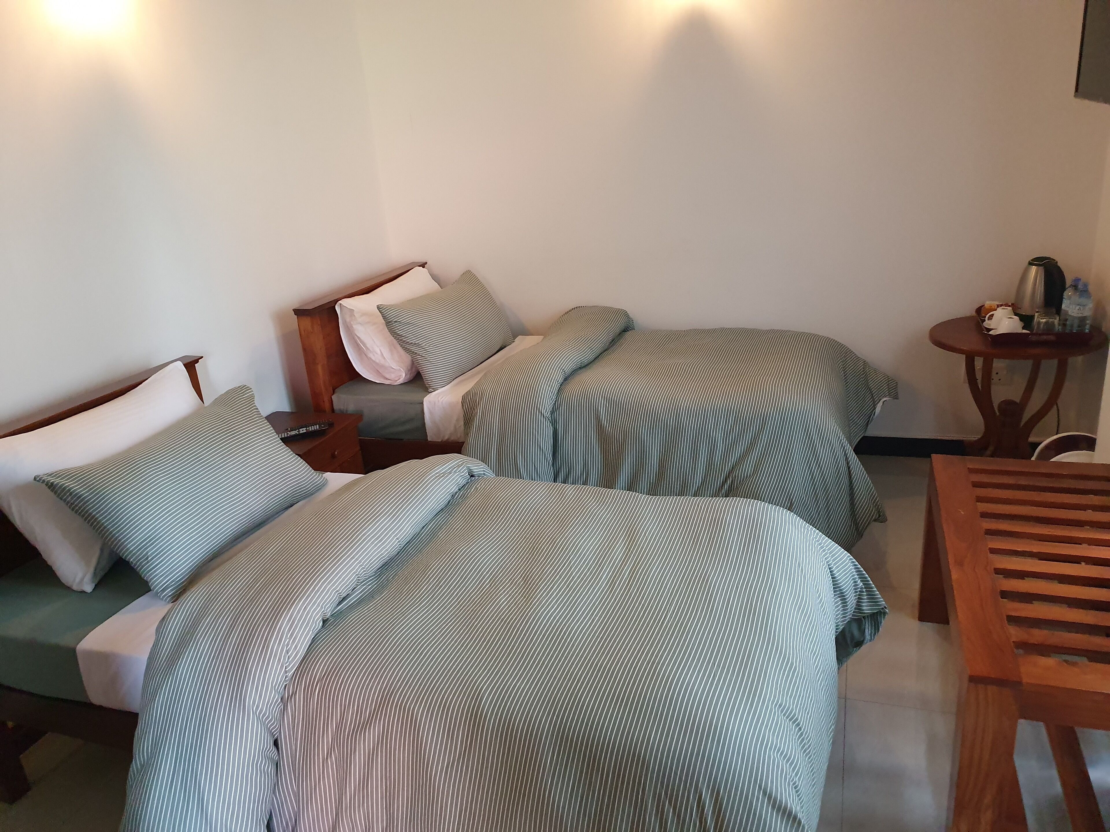Egyptian cotton sheets, premium bedding, memory foam beds, in-room safe
