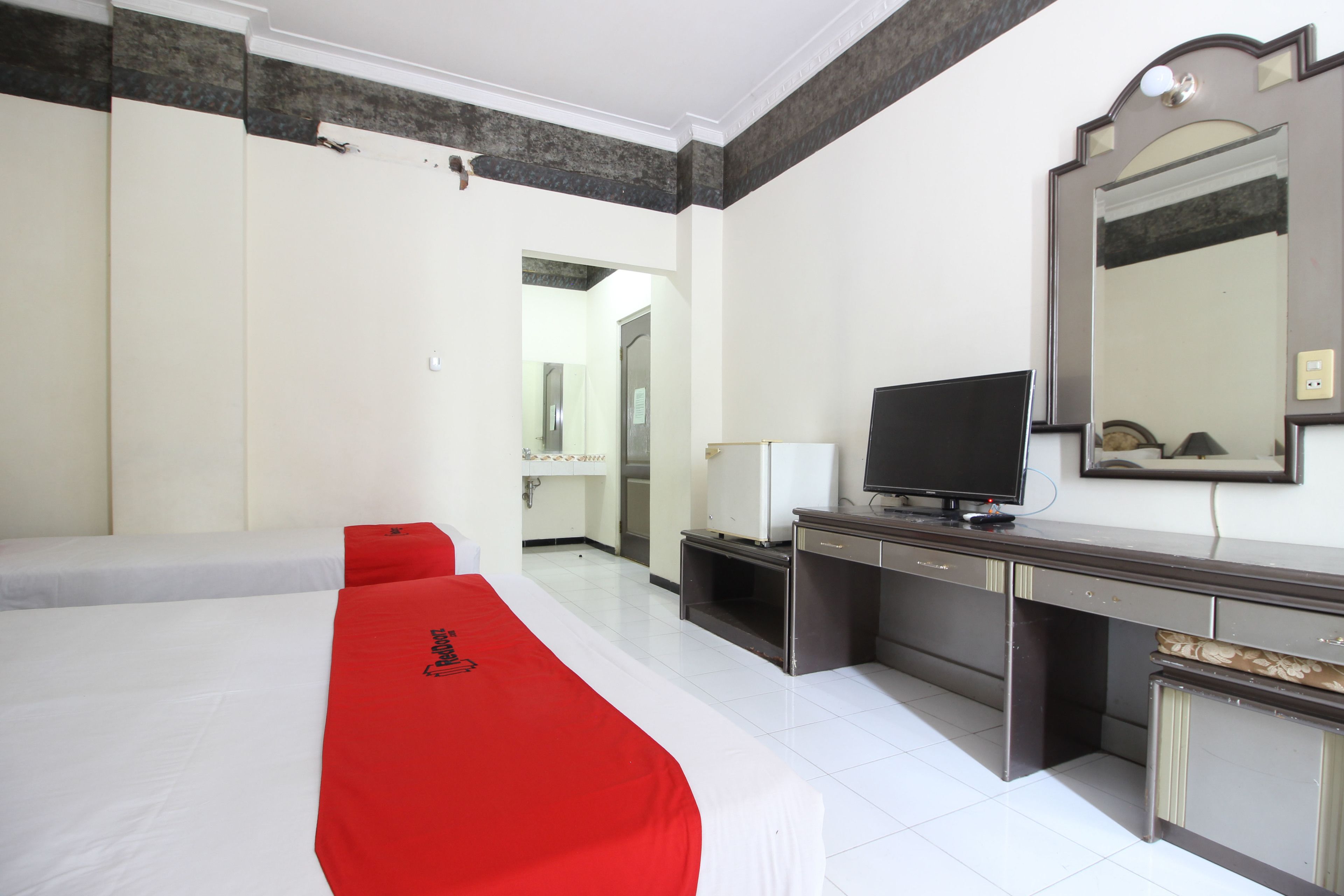 Photo - Akur Hotel Malioboro Mitra RedDoorz