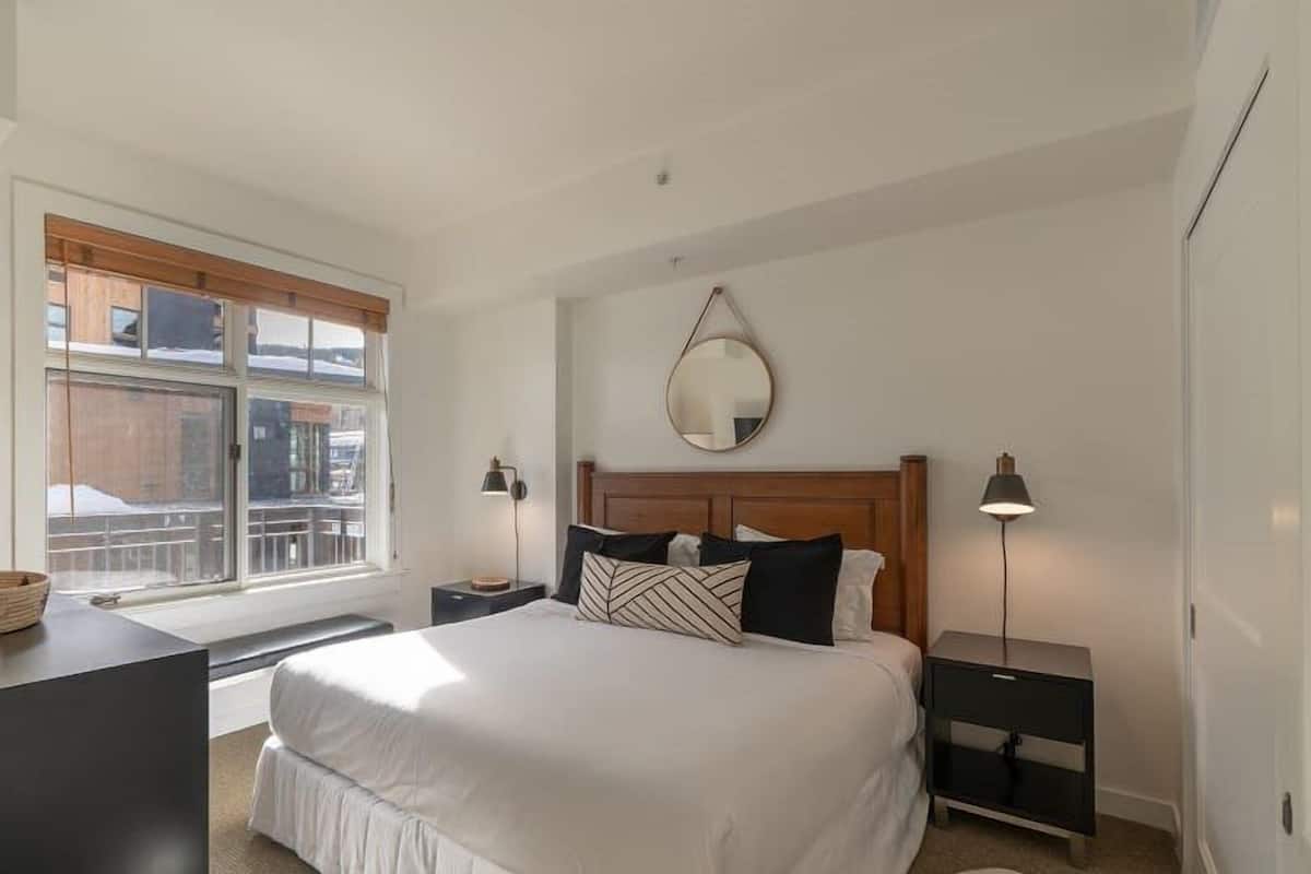Condo, 1 Bedroom, Non Smoking | Individually decorated, individually furnished, desk, iron/ironing board