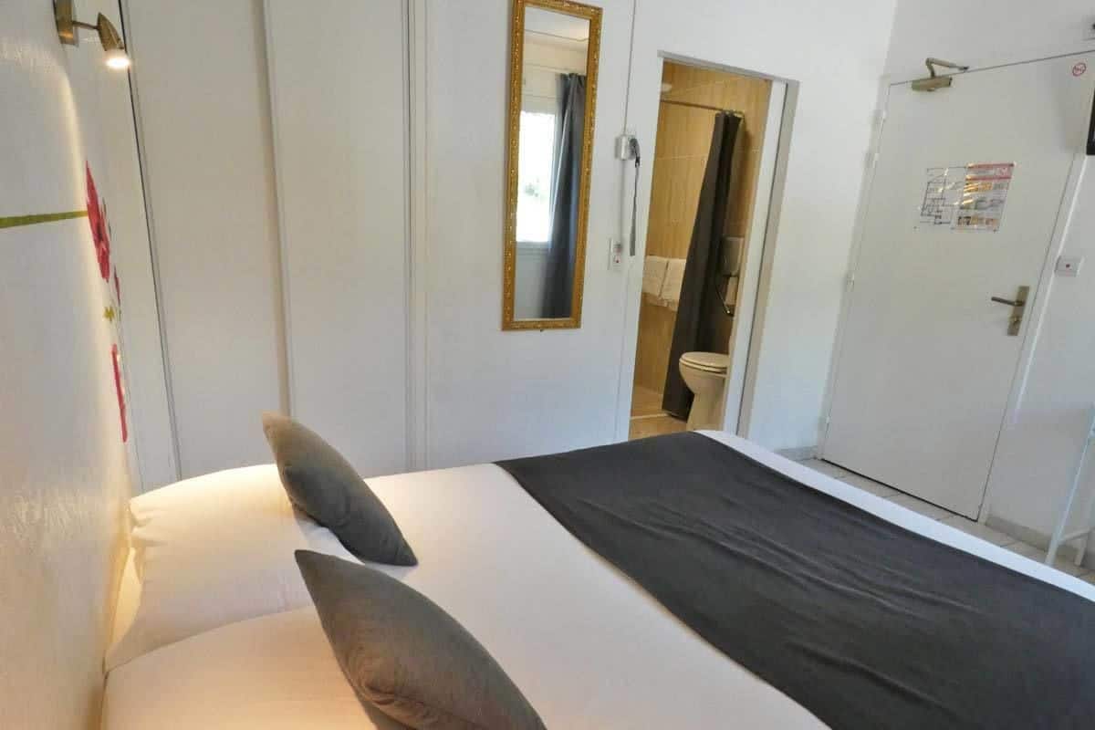Standard Room, 1 Double Bed, Non Smoking | Desk, blackout curtains, soundproofing, cots/infant beds