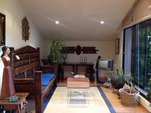 Ferienhaus, 6 Schlafzimmer | Wohnzimmer | Fernseher