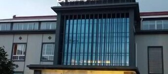 Baolong Homelike Hotel