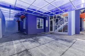 Front of property - RedDoorz Syariah near Metropolitan Mall Bekasi (Bekasi)