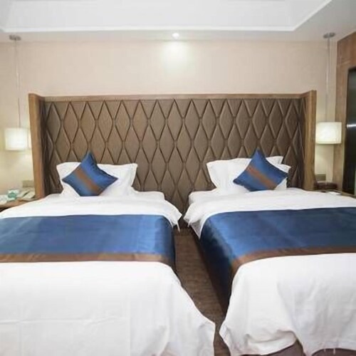 Carnival Fashion Hotel
