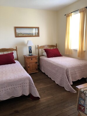 6 habitaciones y caja de seguridad en la habitación 