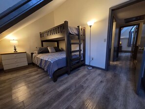 2 bedrooms, free WiFi, bed sheets