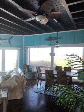 Dining - Awesome direct ocean beach house! (cocoa beach)