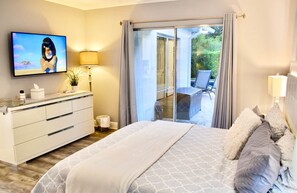 5 bedrooms, iron/ironing board, WiFi, bed sheets