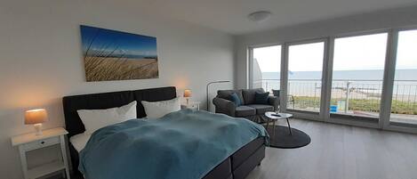 1 室のベッドルーム、WiFi