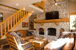 TV, fireplace, DVD player, stereo