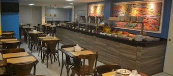 エクスプレッソ R1 ホテル