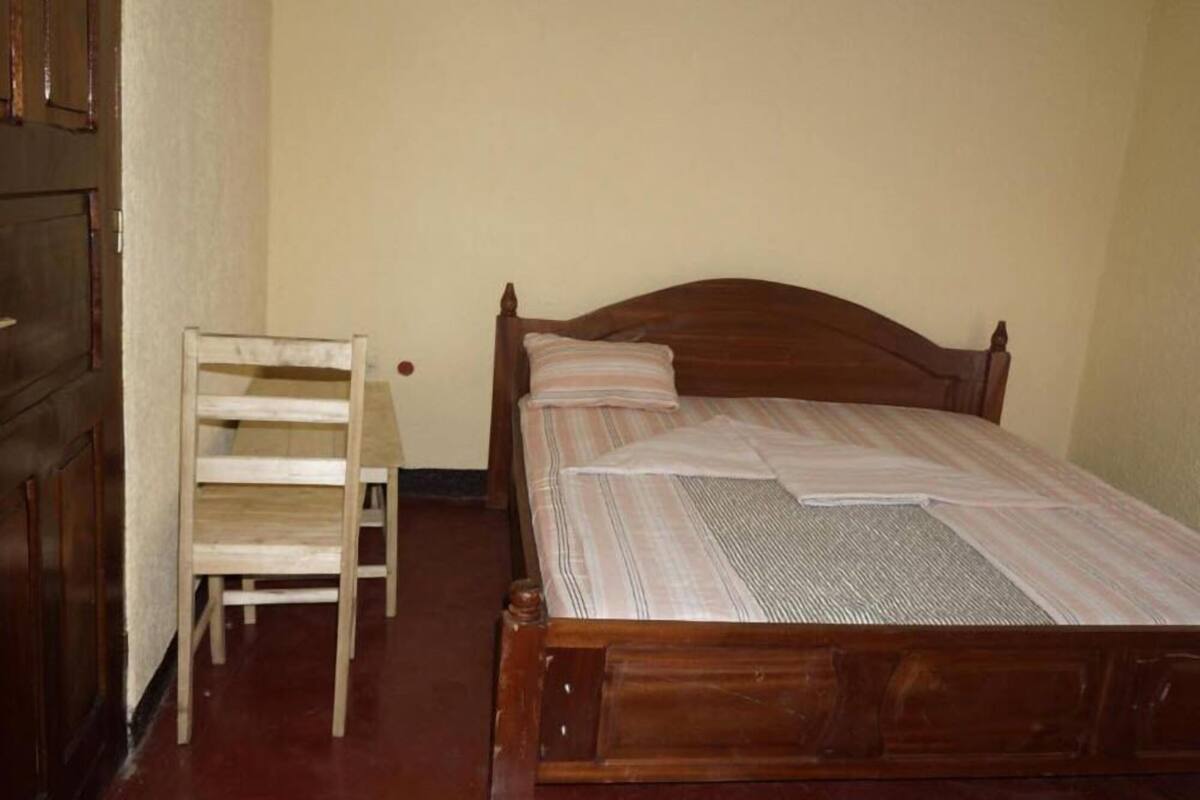 In-room safe, iron/ironing board, free WiFi, bed sheets