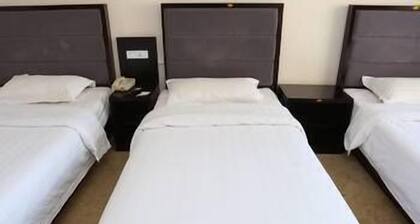 Super 8 Hotel