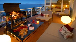 Deluxe-Penthouse, 3 Schlafzimmer, Seeblick (TD4) | Terrasse/Patio