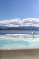 Bañera de hidromasaje privada