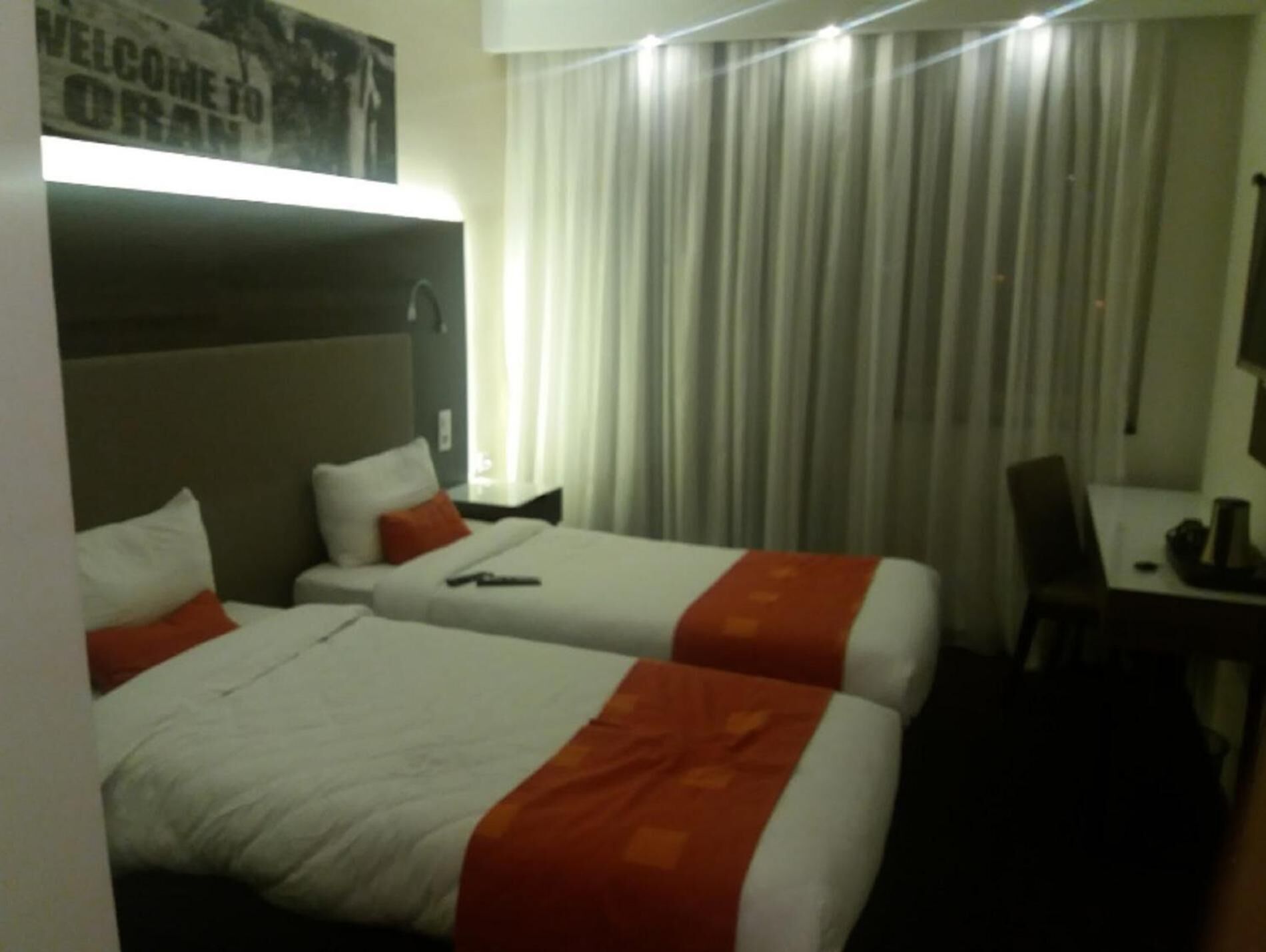 Minibar, cunas gratuitas y wifi gratis 