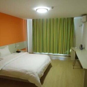 Room - 7 Days Inn (Yinchuan)