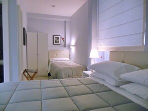 Suite | Premium bedding, pillowtop beds, minibar, in-room safe - L'Ospite - Lifestyle Residence, Design Rooms (Matera)