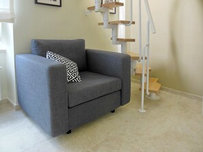 Deluxe Room | Premium bedding, pillowtop beds, minibar, in-room safe - L'Ospite - Lifestyle Residence, Design Rooms (Matera)