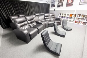 Villa, meerdere slaapkamers, privézwembad | Kamervoorziening