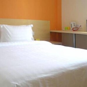 Room - 7 Days Inn (Shanghai)