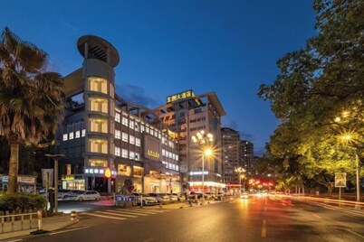Wuzhou Hotel